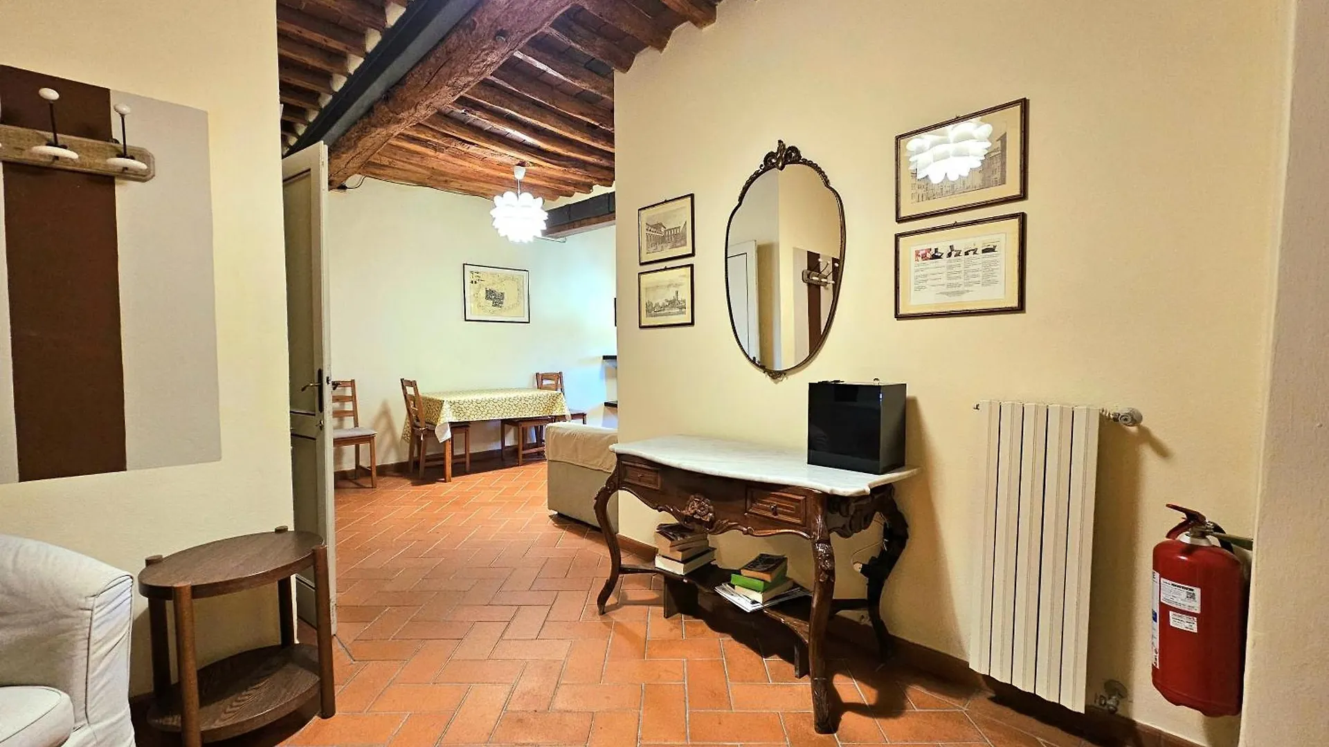 Appartamento Lucca Walls Dream - Air Cond - Wi-Fi - Panoramic In Front Of The Historical Walls -